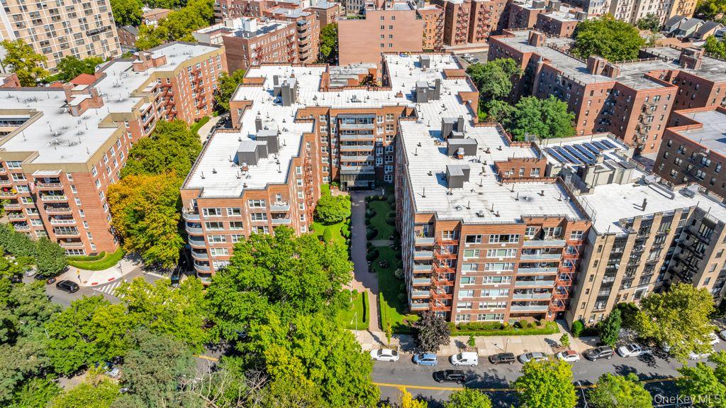 #17 photo, 9201 Shore Road, Brooklyn , NY 11209