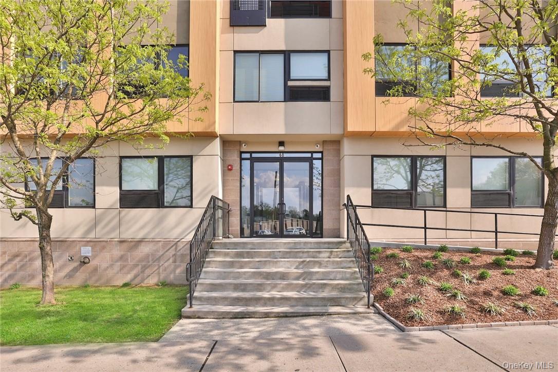 #2 photo, 68 Lake Street, White Plains , NY 10603