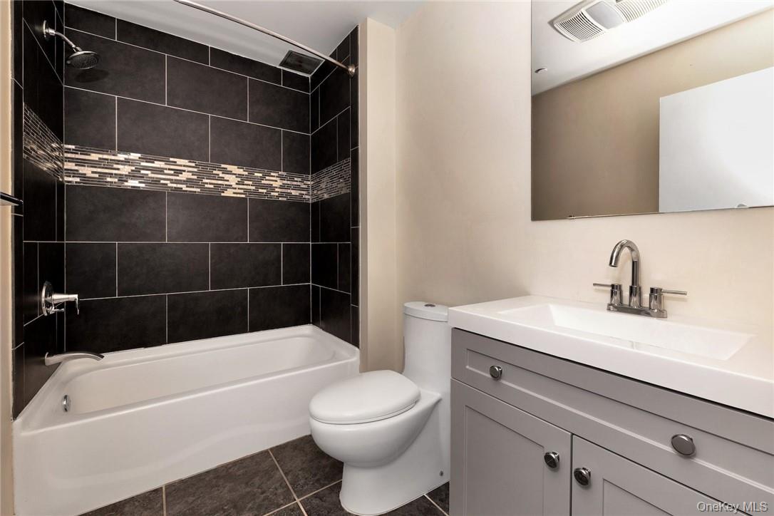 #20 photo, 68 Lake Street, White Plains , NY 10603