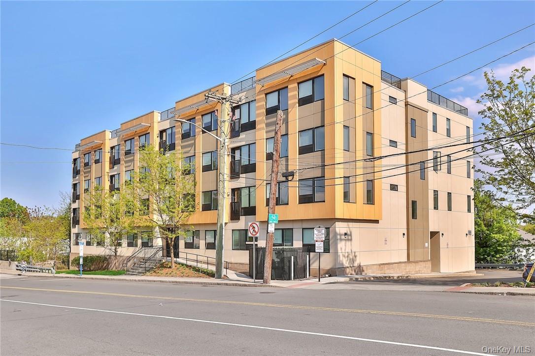 #1 photo, 68 Lake Street, White Plains , NY 10603