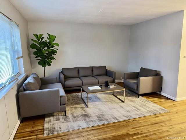 #2 photo, 2832 Harding Avenue, Bronx , NY 10465