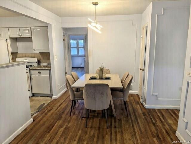 #4 photo, 2832 Harding Avenue, Bronx , NY 10465