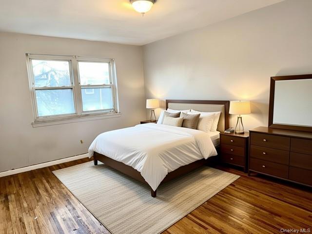 #8 photo, 2832 Harding Avenue, Bronx , NY 10465