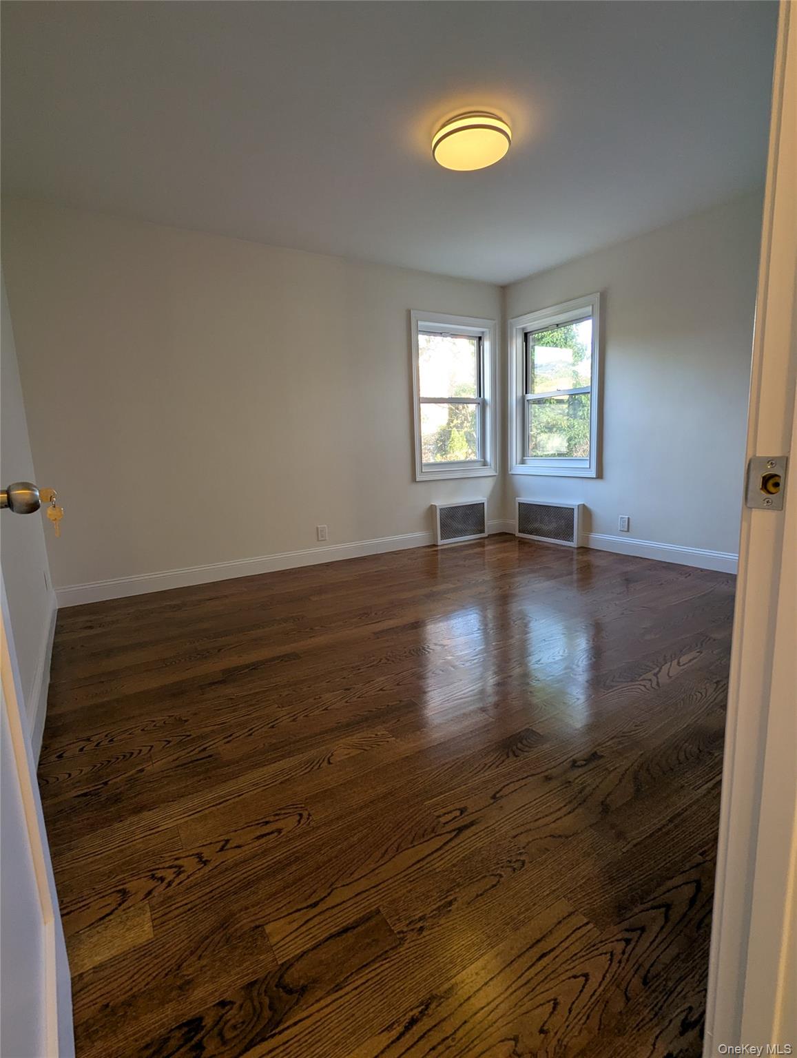 #10 photo, 15751 12th Road, Whitestone , NY 11357