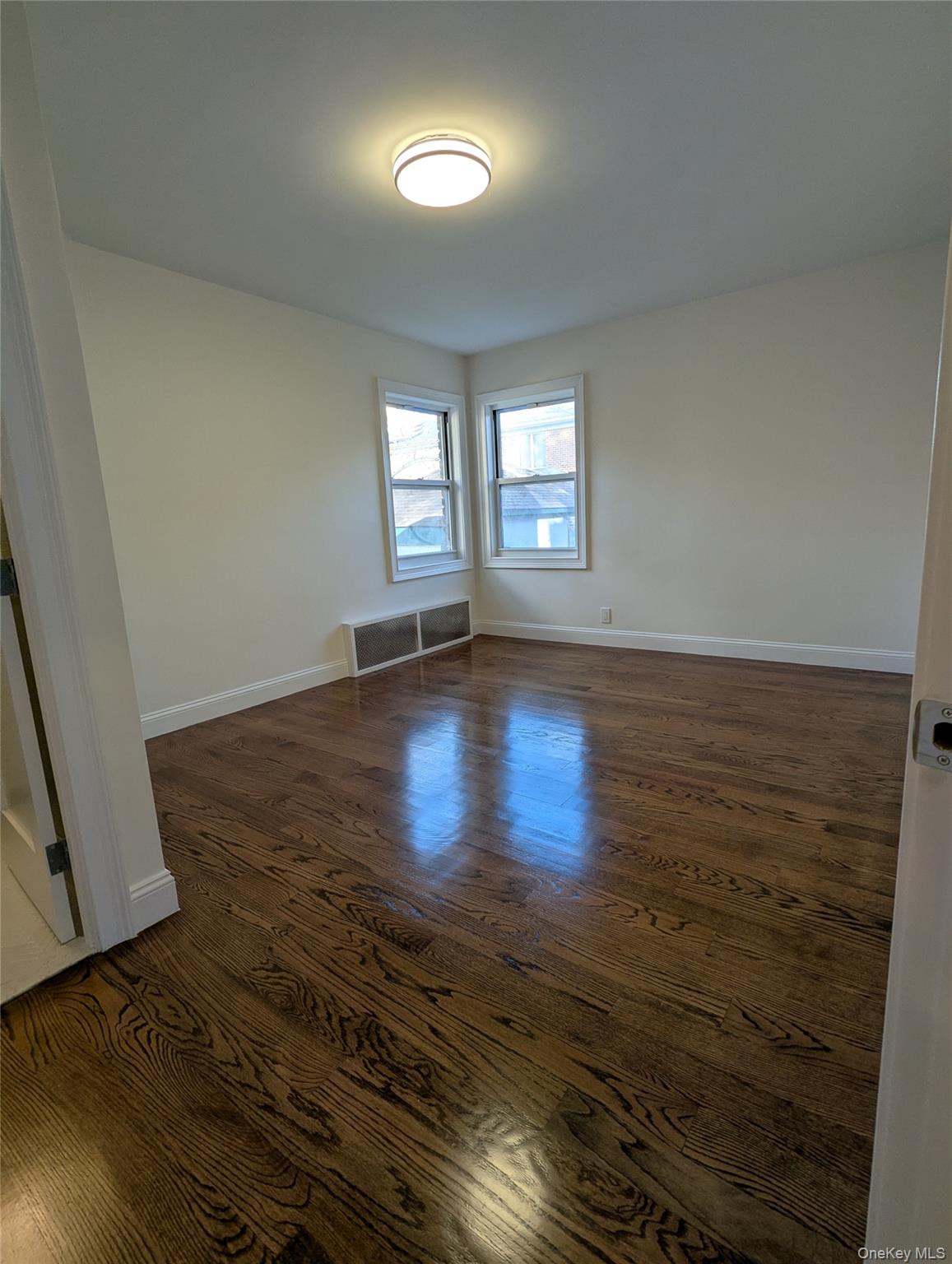 #9 photo, 15751 12th Road, Whitestone , NY 11357