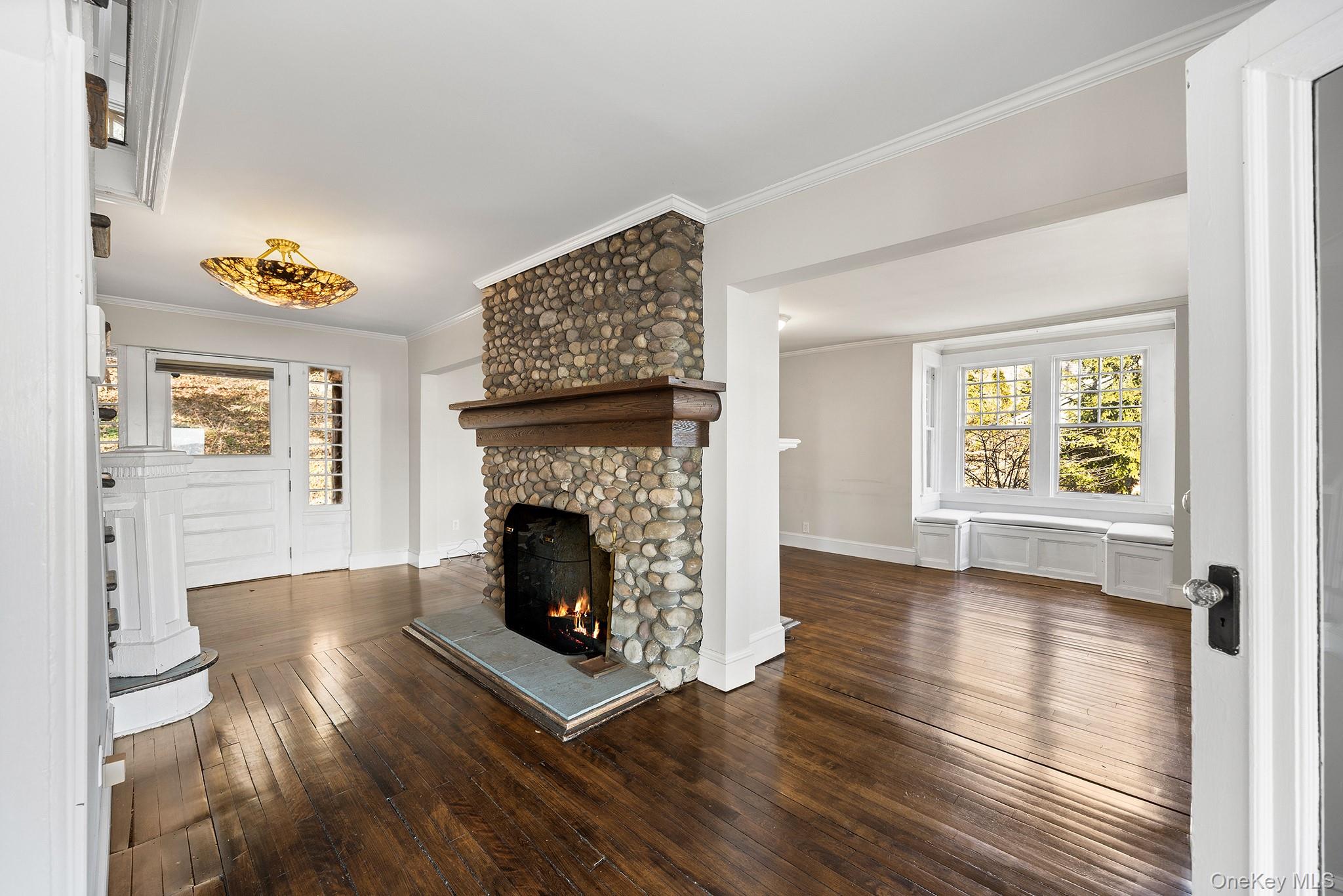 #7 photo, 1007 Route 9W, Nyack , NY 10960