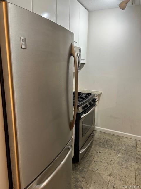 #10 photo, 4 Martine Avenue, White Plains , NY 10606