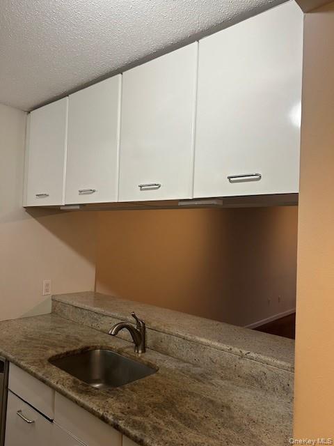 #12 photo, 4 Martine Avenue, White Plains , NY 10606