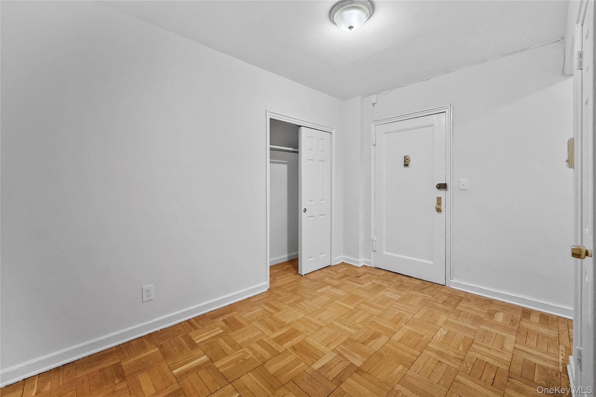 #2 photo, 140 E Hartsdale Avenue, Hartsdale , NY 10530