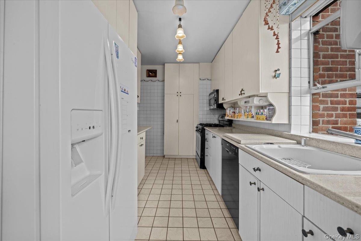 #13 photo, 2727 Palisade Avenue, 布朗士 Bronx , NY 10463