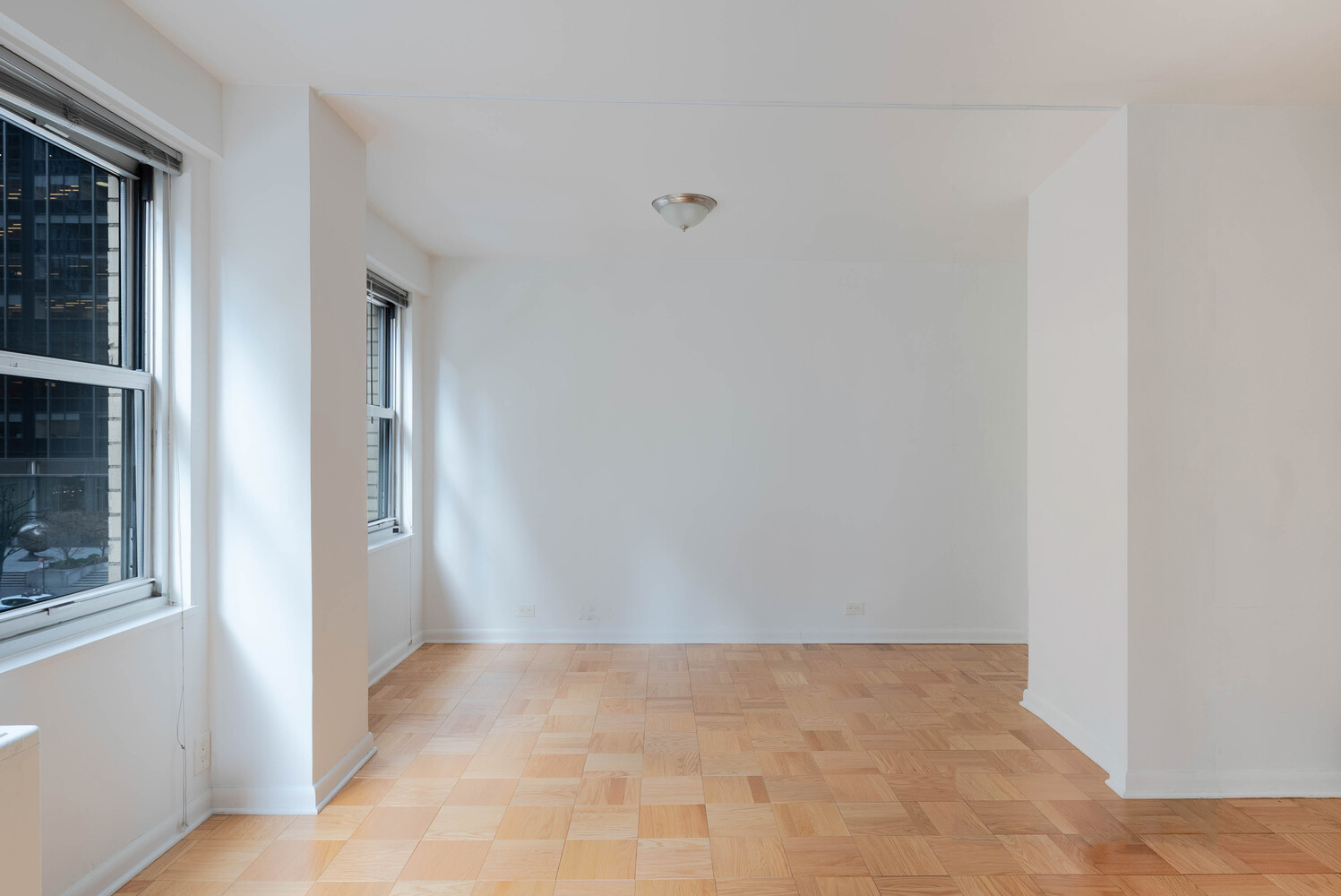 #12 photo, 77 W 55TH Street, Midtown , NY 10019