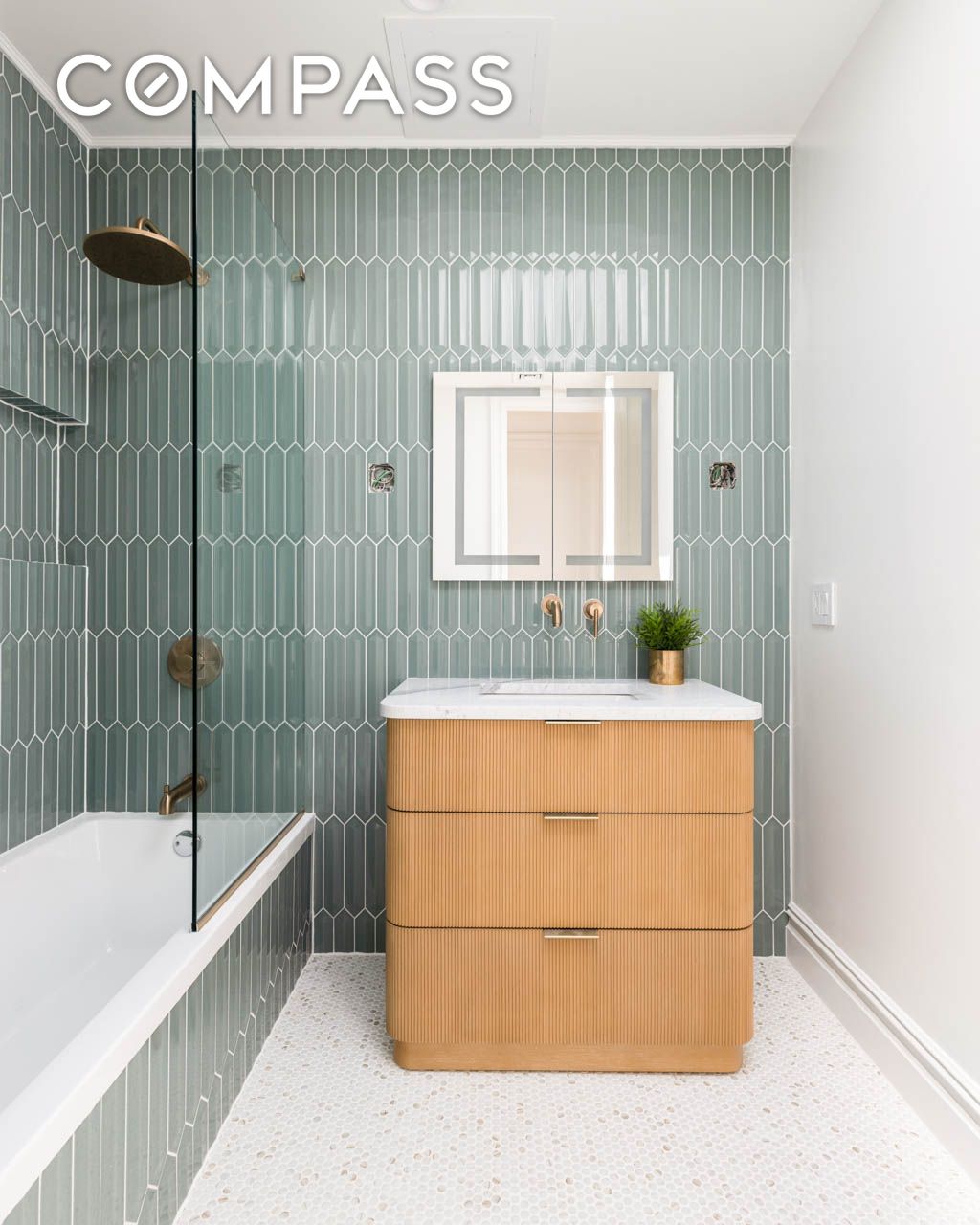 #15 photo, 521 Monroe Street, הברונקס Bedford-Stuyvesant , NY 11221