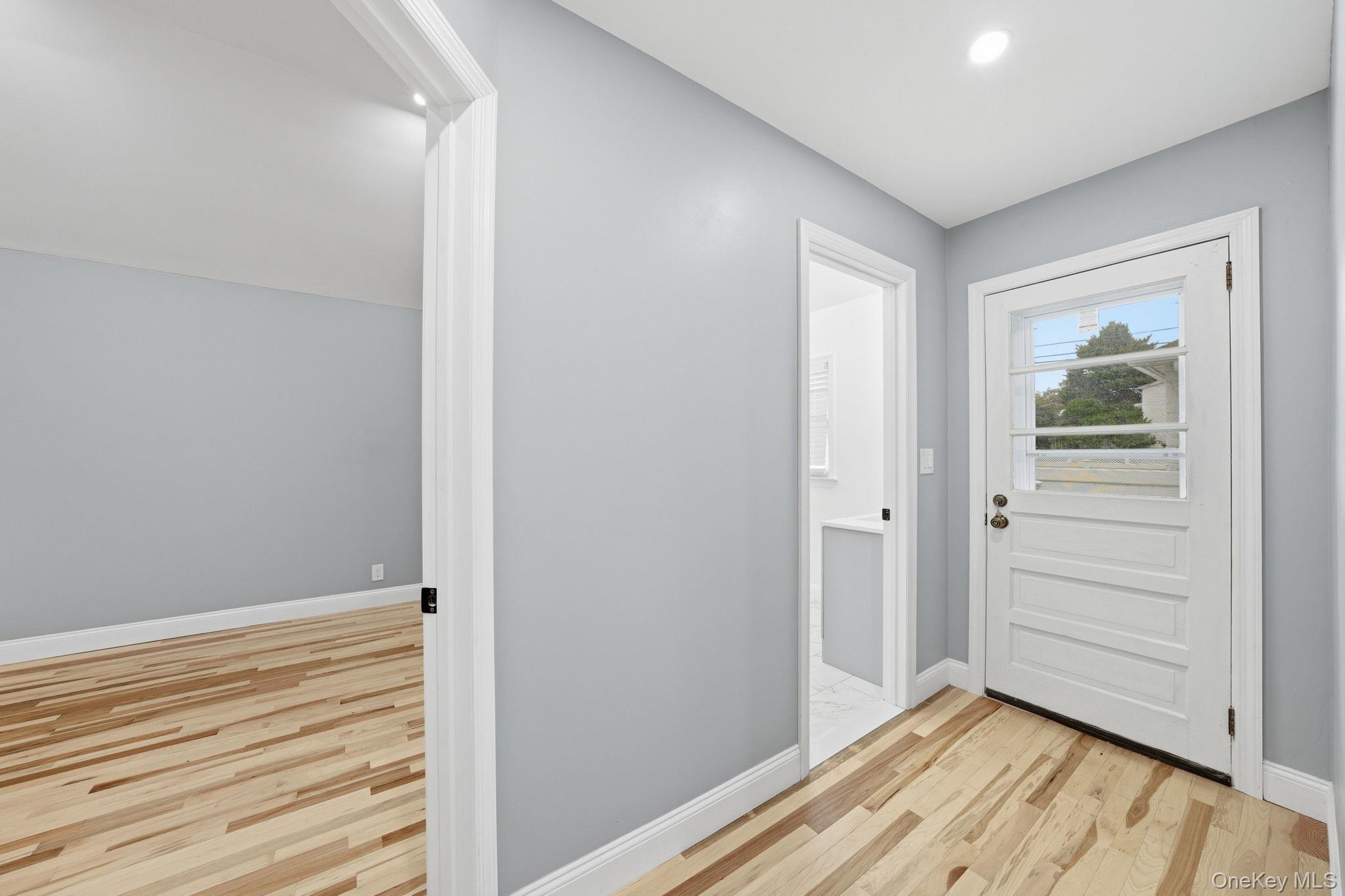 #10 photo, 2489 Beltagh Avenue, 長島 Bellmore , NY 11710