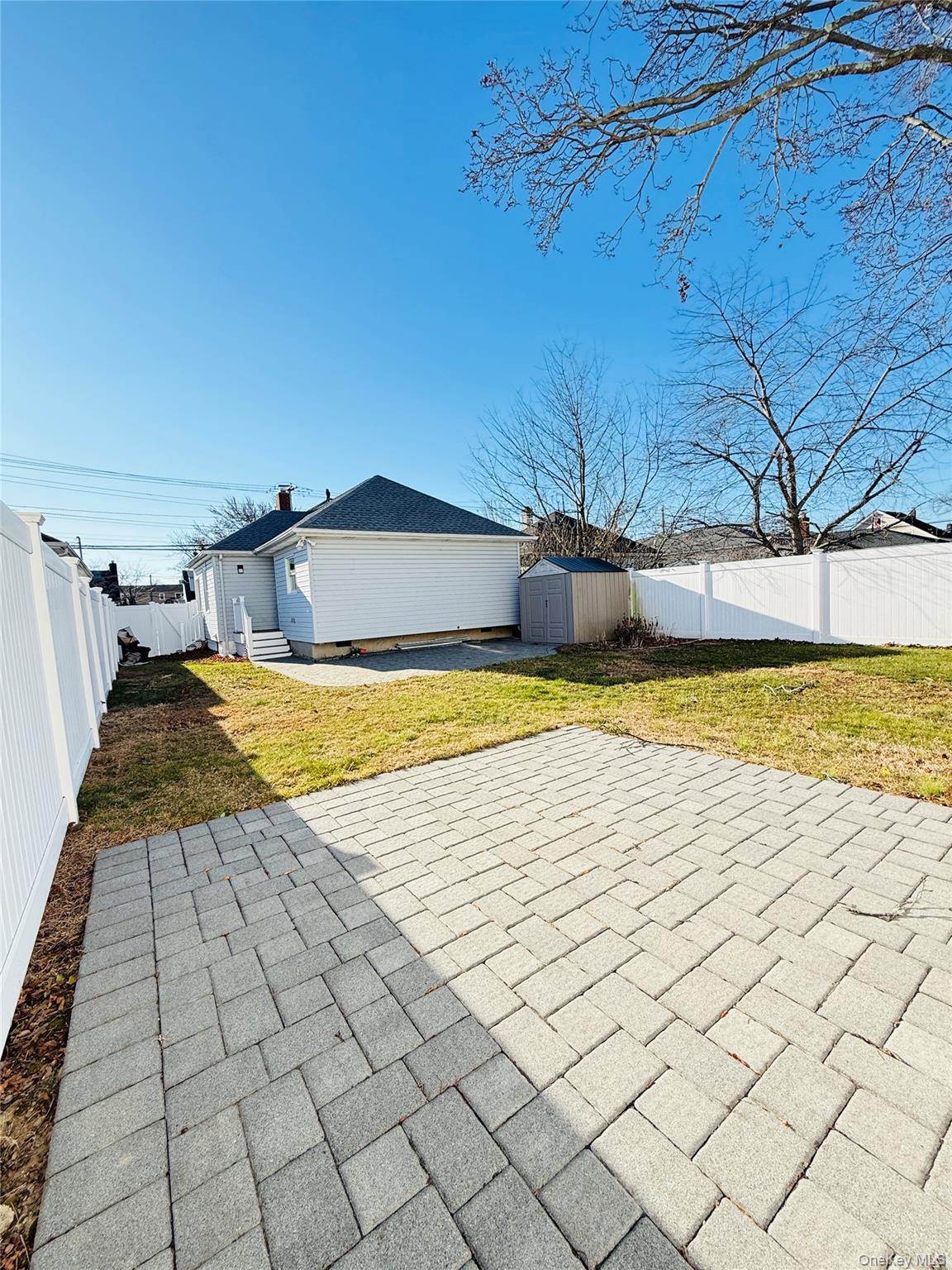 #19 photo, 2489 Beltagh Avenue, 長島 Bellmore , NY 11710