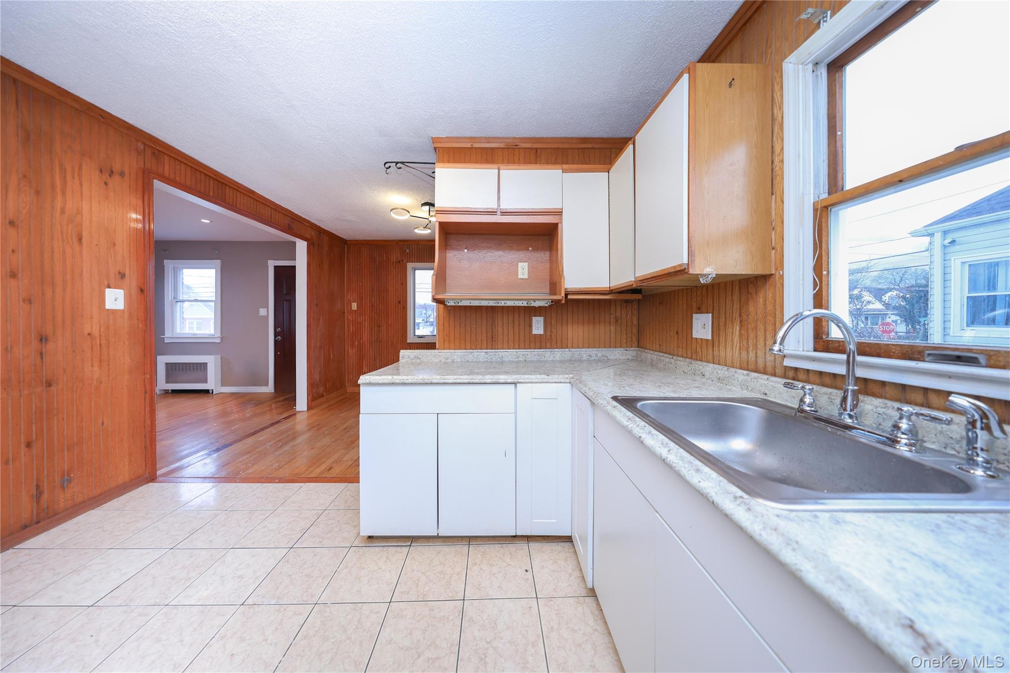 #14 photo, 138 Ormonde Boulevard, नासाउ काउंटी Valley Stream , NY 11580