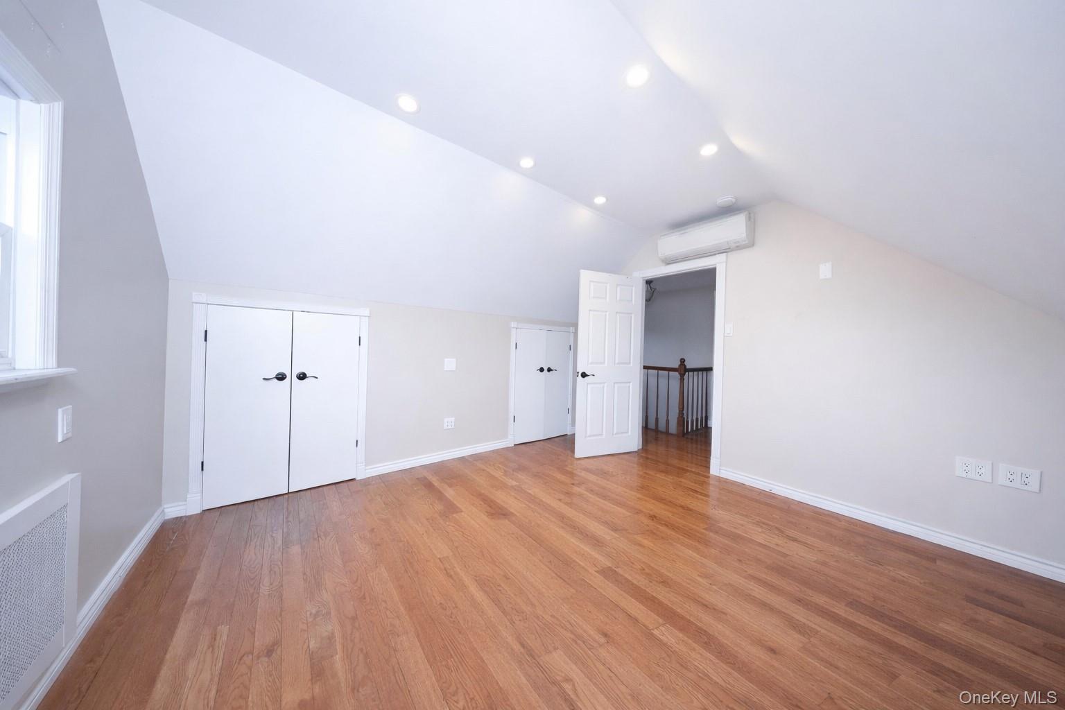 #19 photo, 138 Ormonde Boulevard, नासाउ काउंटी Valley Stream , NY 11580