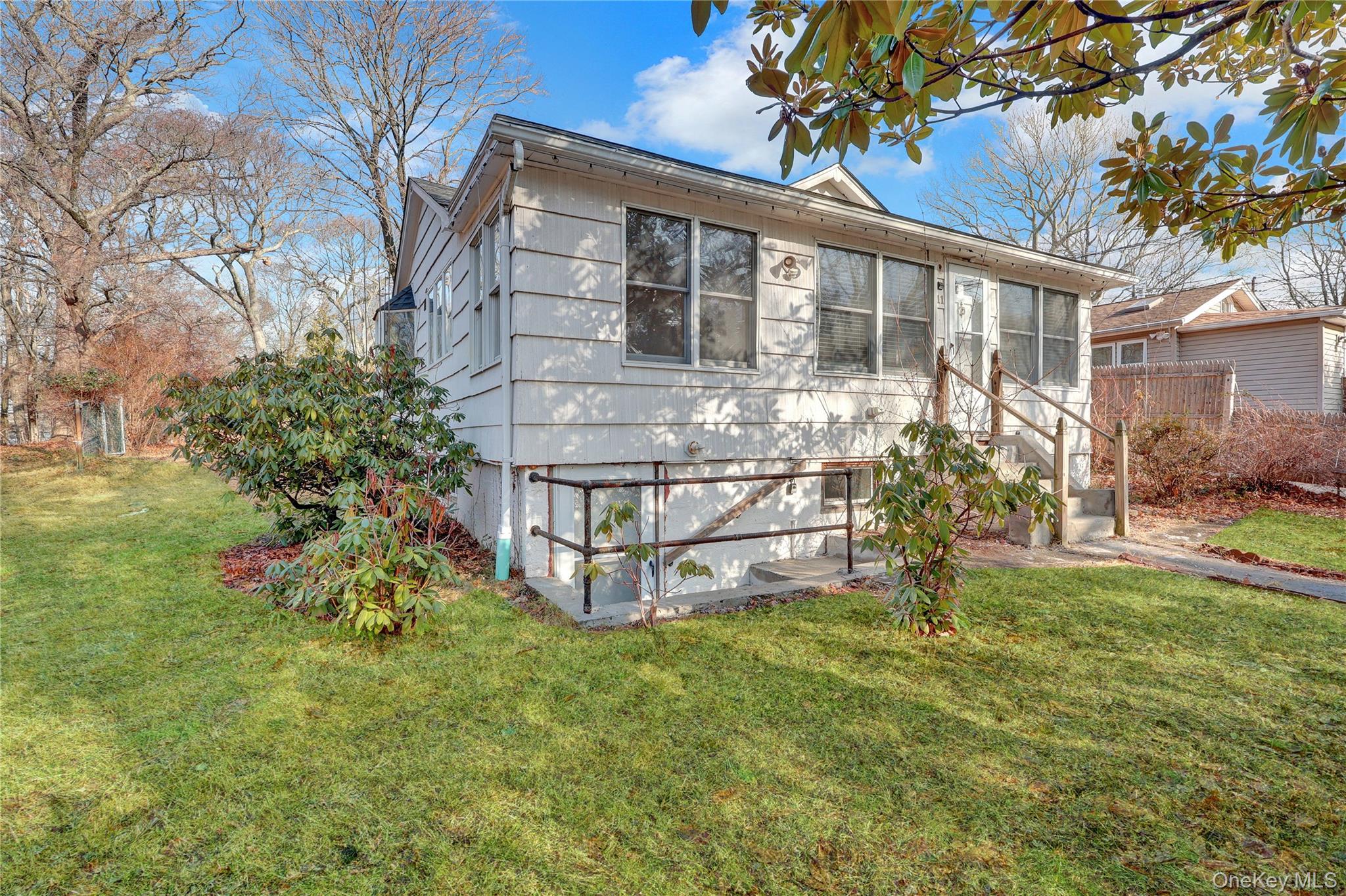 #20 photo, 11 Island Road, Sound Beach , NY 11789