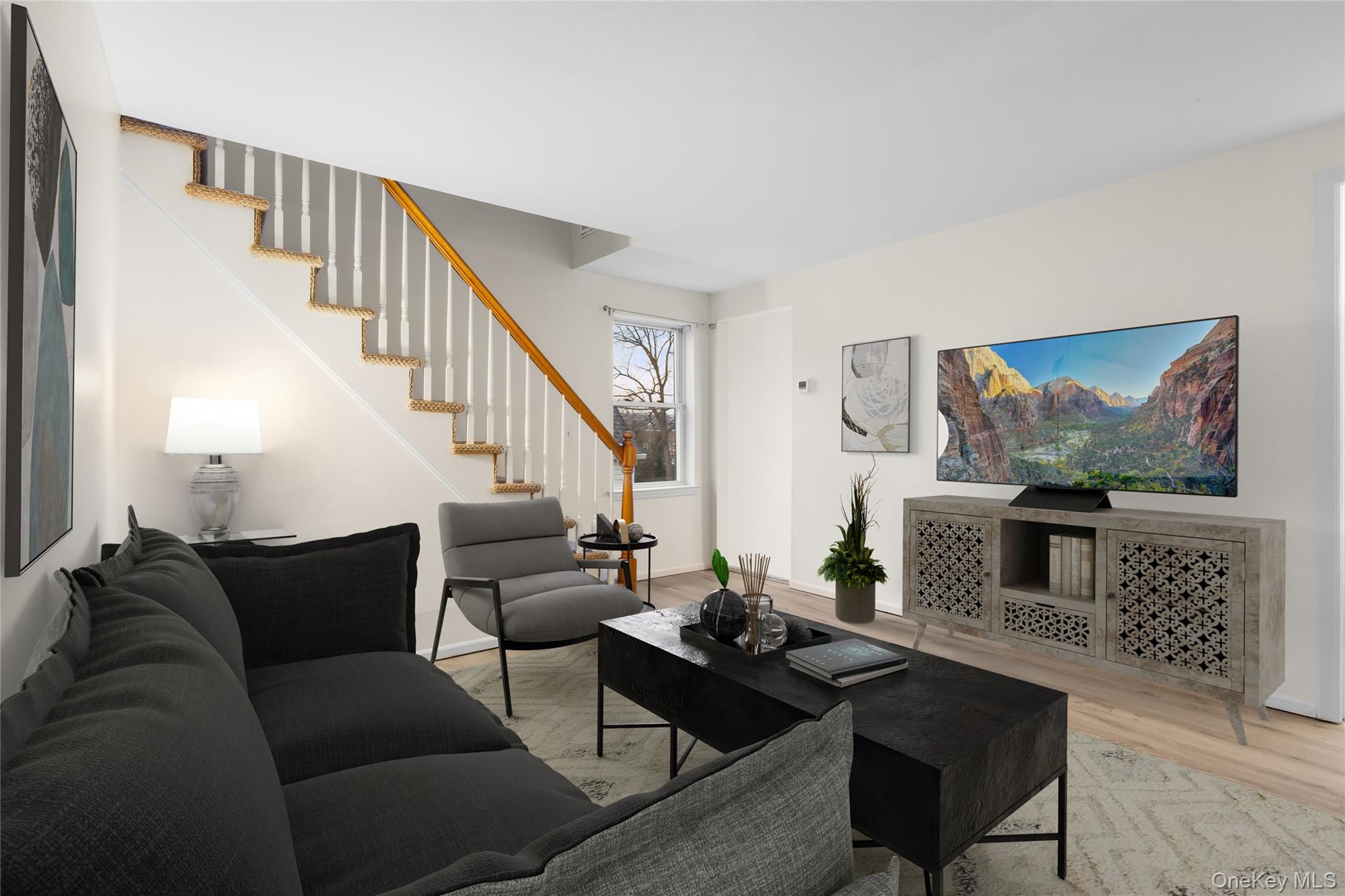 #4 photo, 17 Fairview Street, سوفولك Huntington , NY 11743