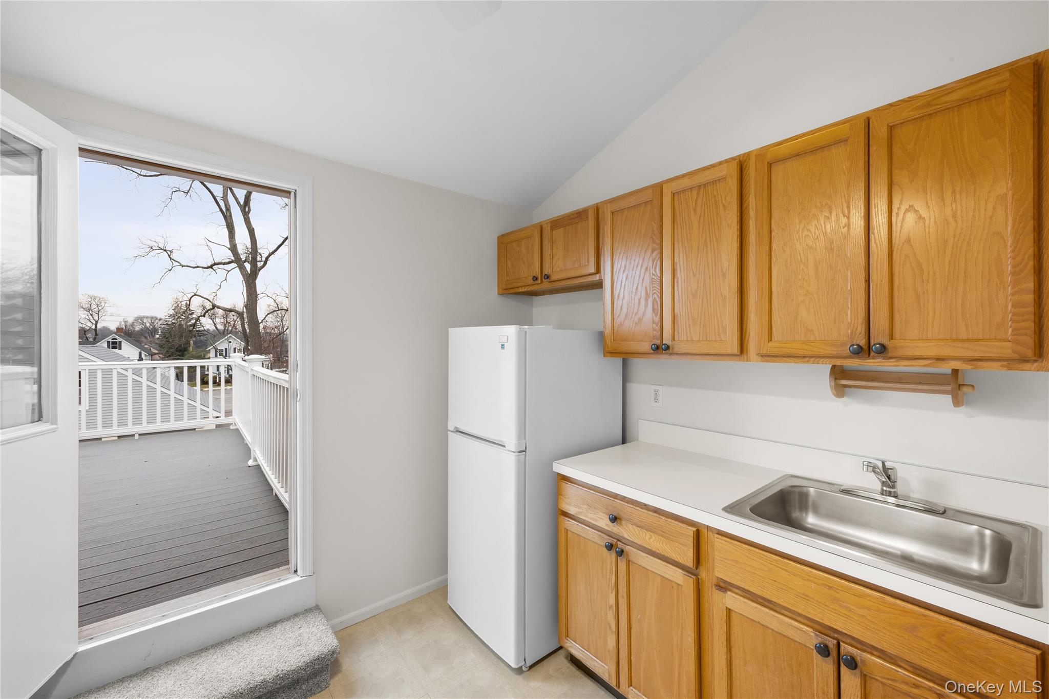 #7 photo, 17 Fairview Street, سوفولك Huntington , NY 11743