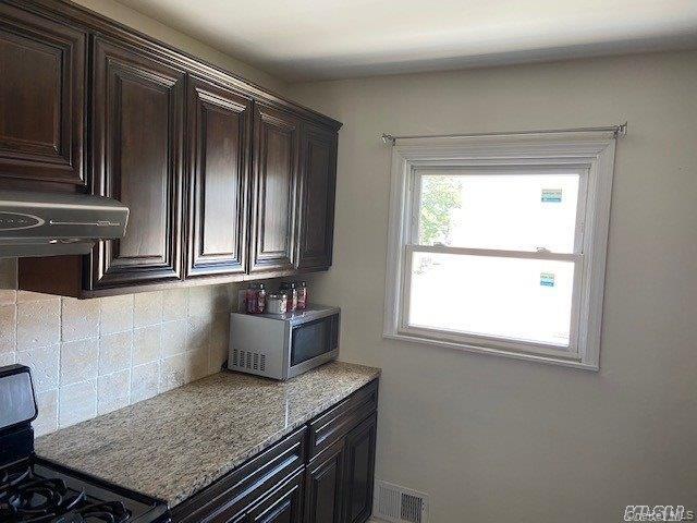 #10 photo, 146-15 221st Street, קווינס Springfield Gardens , NY 11413