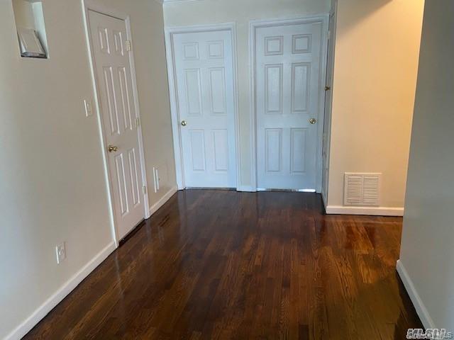 #12 photo, 146-15 221st Street, קווינס Springfield Gardens , NY 11413