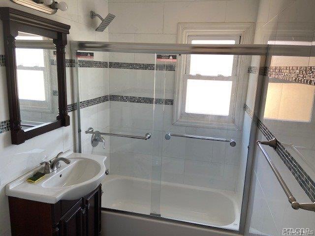 #6 photo, 146-15 221st Street, קווינס Springfield Gardens , NY 11413