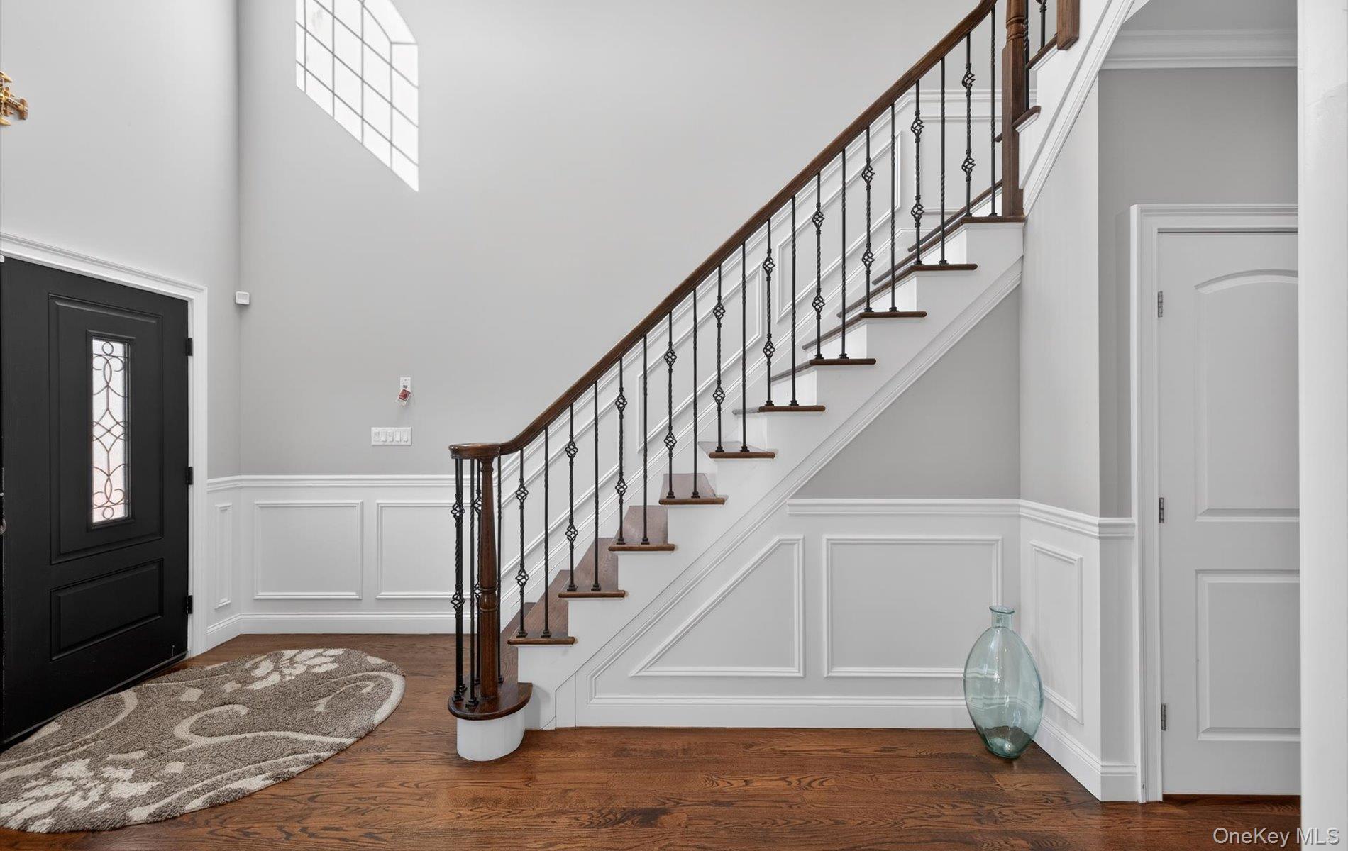 #11 photo, 805 Pine Place, Bellmore , NY 11710