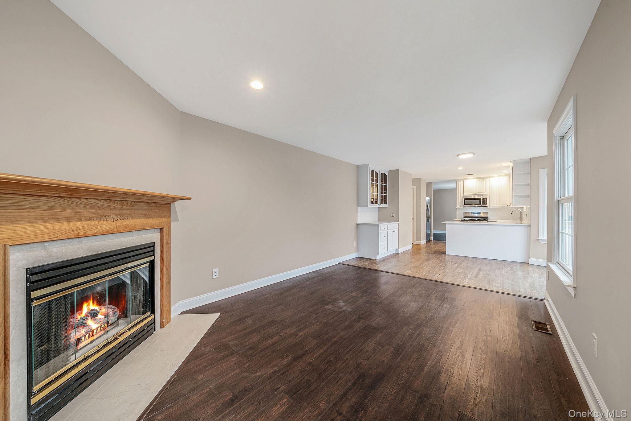 #15 photo, 30 Lakeview Drive, Mastic Beach , NY 11951