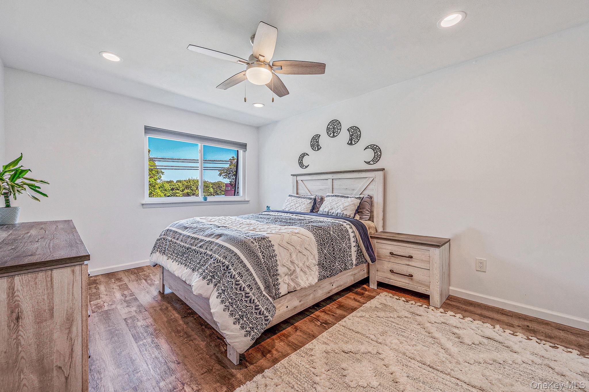 #6 photo, 220 Storm Drive, 東長島 Holtsville , NY 11742