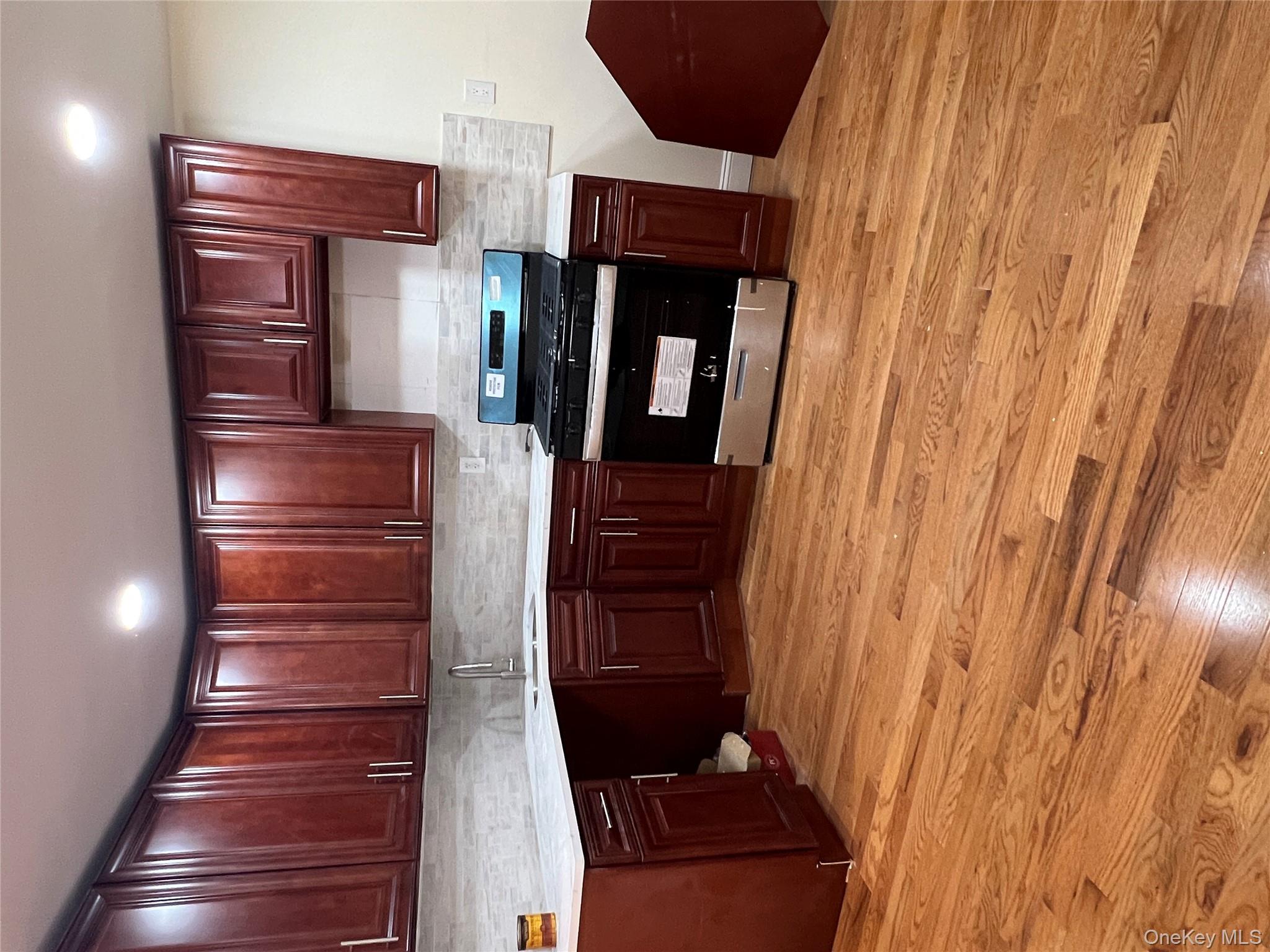 #16 photo, 11020 Union Hall Street, Куинс ‖ Jamaica , NY 11433