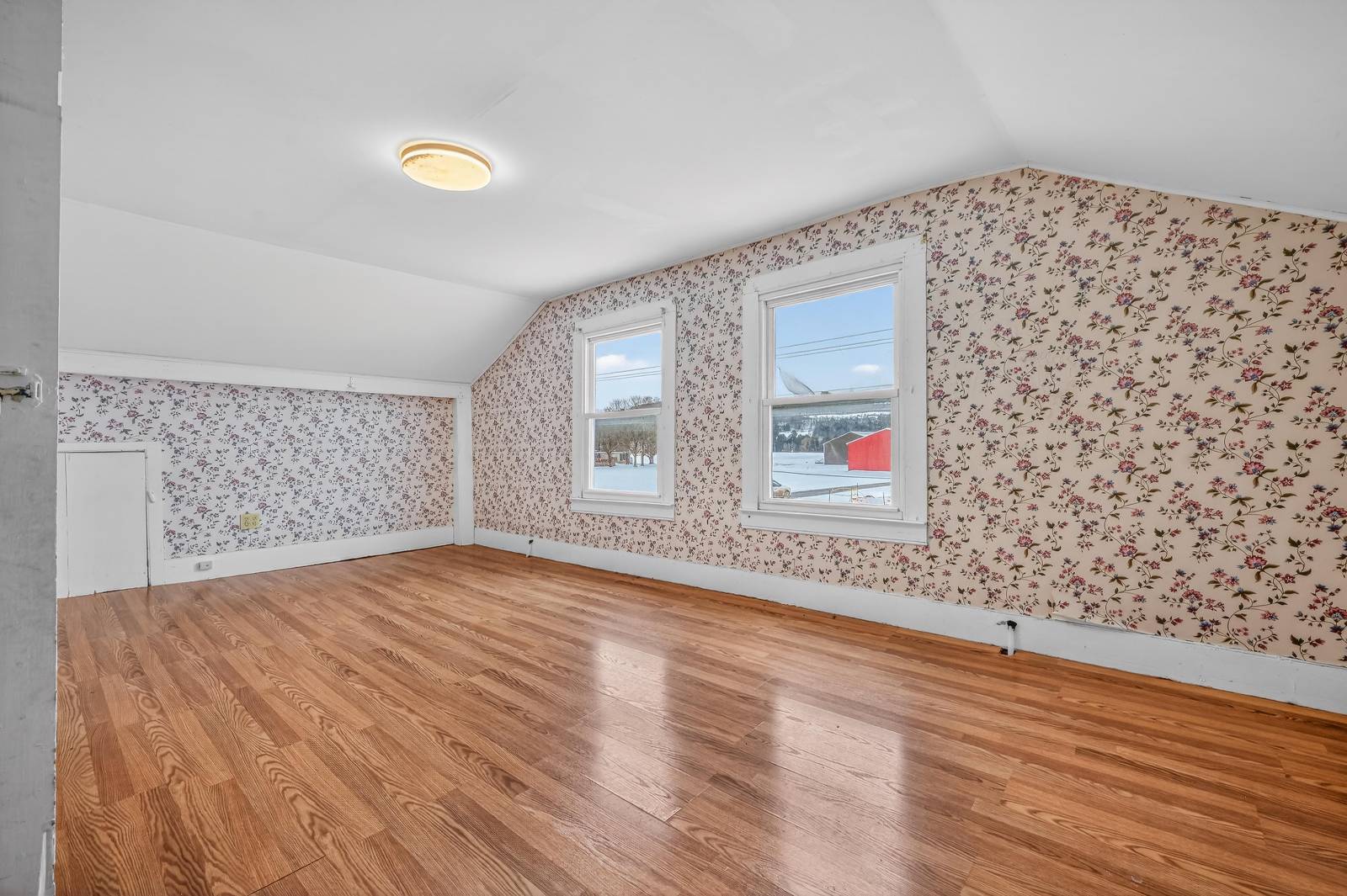 #32 photo, 2085 State Highway 80, Edmeston , NY 13335