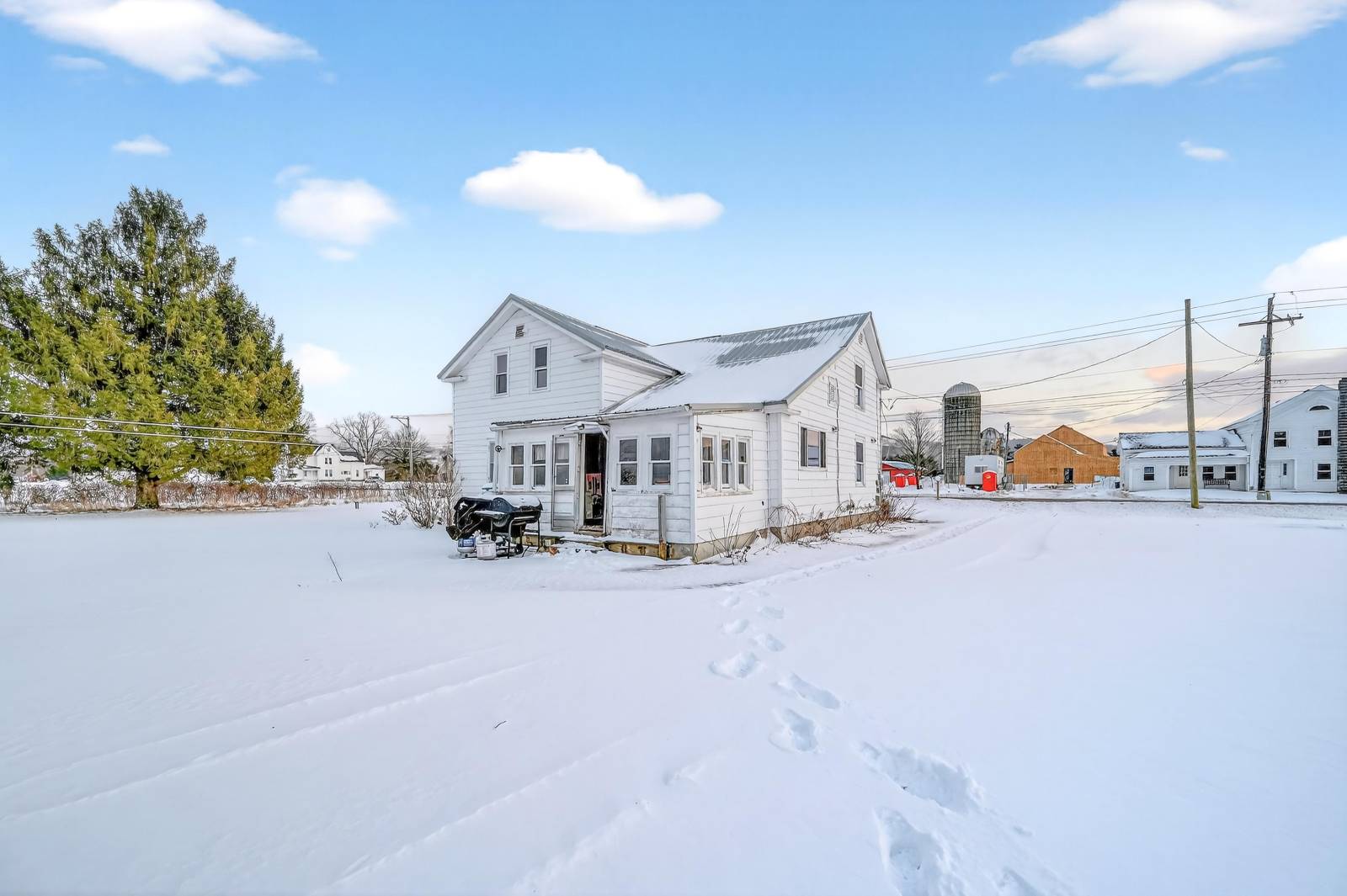 #53 photo, 2085 State Highway 80, Edmeston , NY 13335