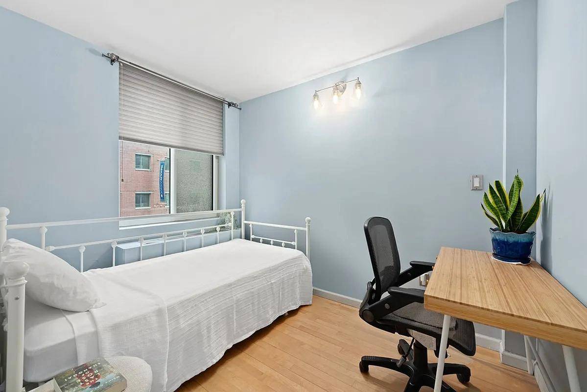 #4 photo, 50 Lexington Avenue , #5c, NY , NY 10010