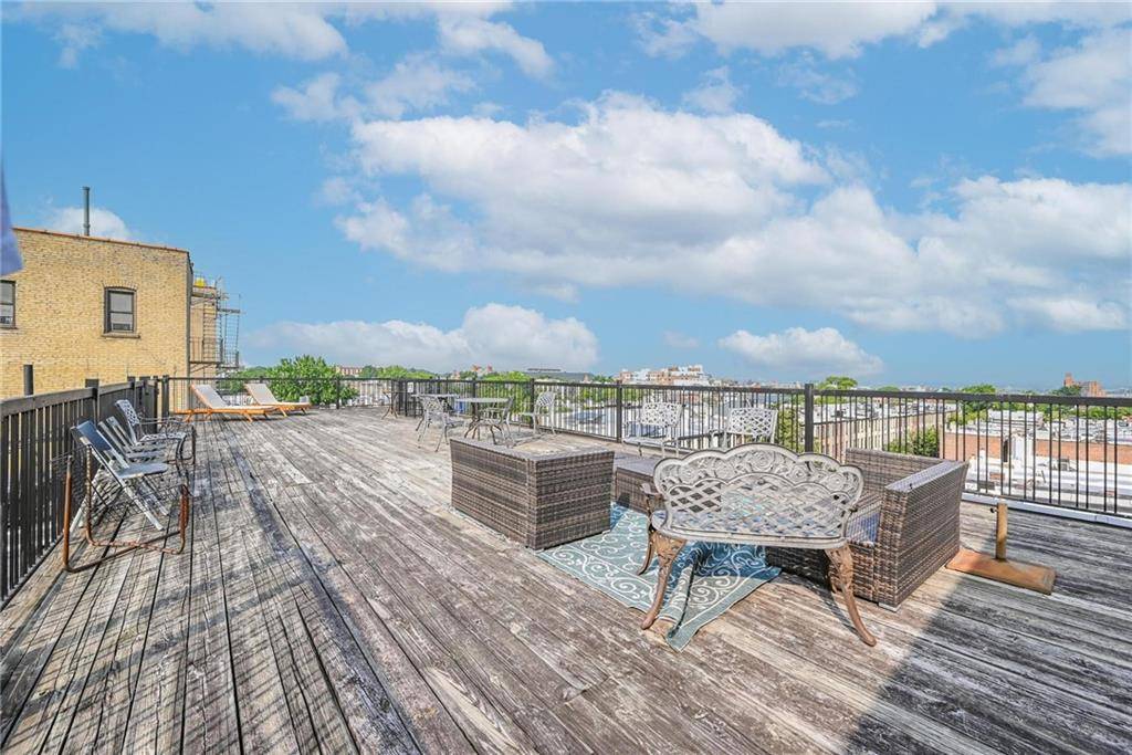 #6 photo, 145 Prospect Park West, #4D, Park Slope , NY 11215