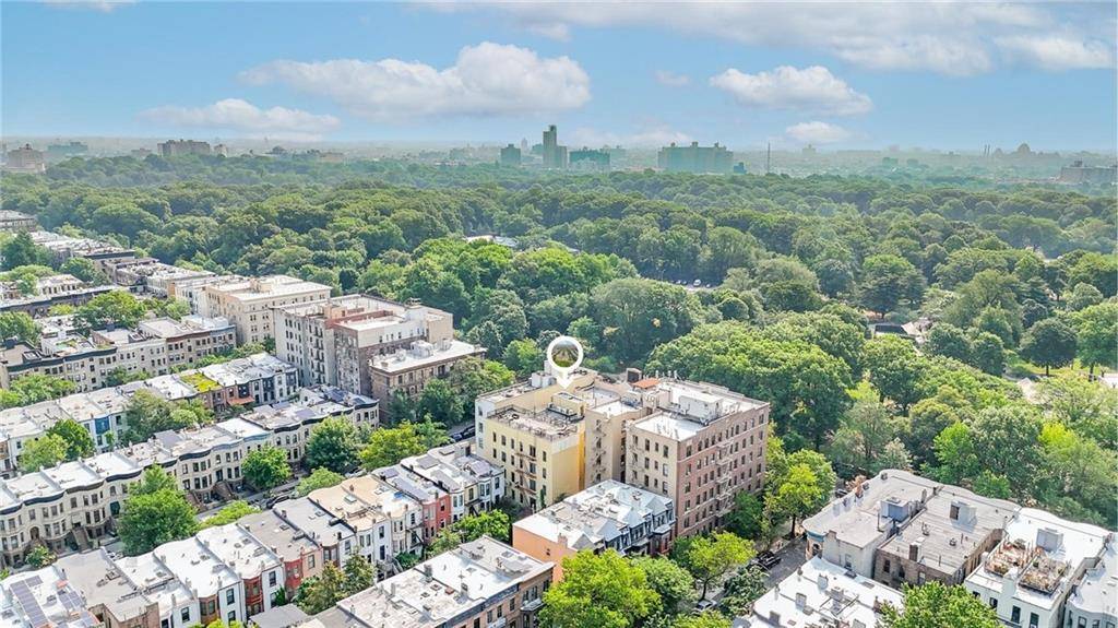 #7 photo, 145 Prospect Park West, #4D, Park Slope , NY 11215
