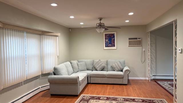 #2 photo, 311 Concord, Dix Hills , NY 11746