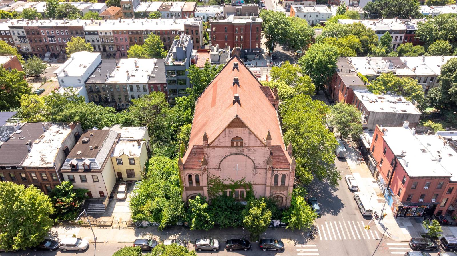 #5 photo, 180 Van Buren St, Brooklyn , NY 11221