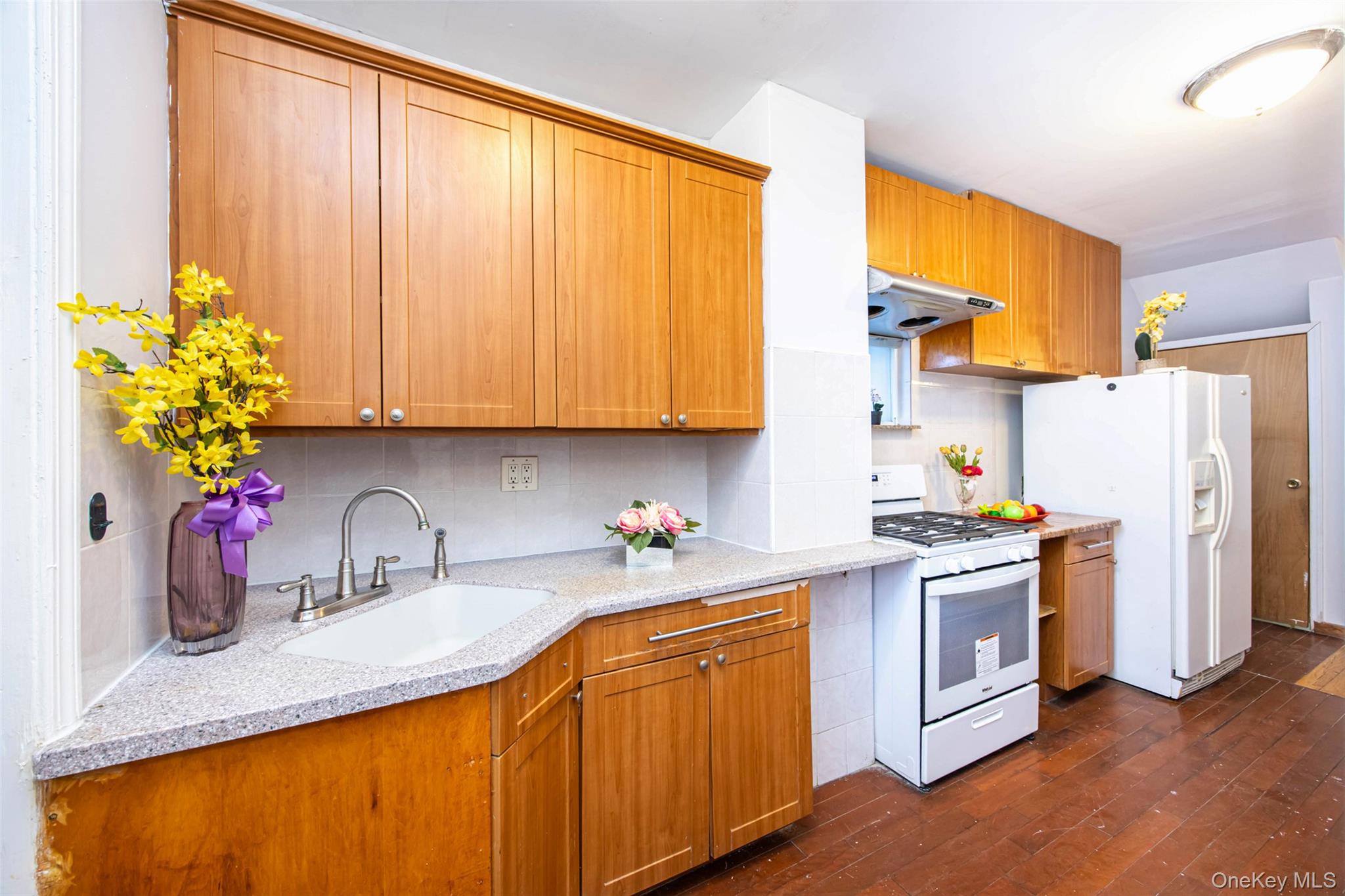 #4 photo, 43-58 163rd Street, 法拉盛 Flushing , NY 11358