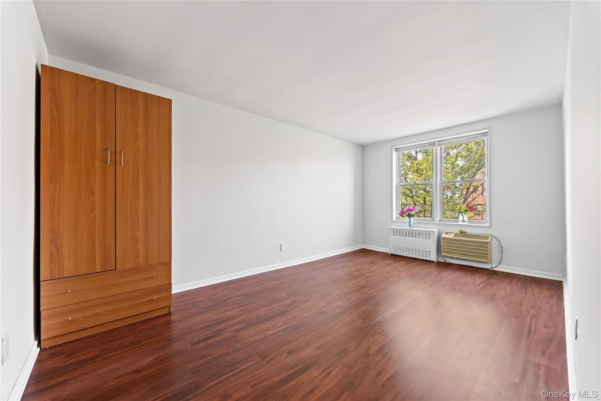 #9 photo, 150-15 79th Avenue, كوينز Kew Garden Hills , NY 11367