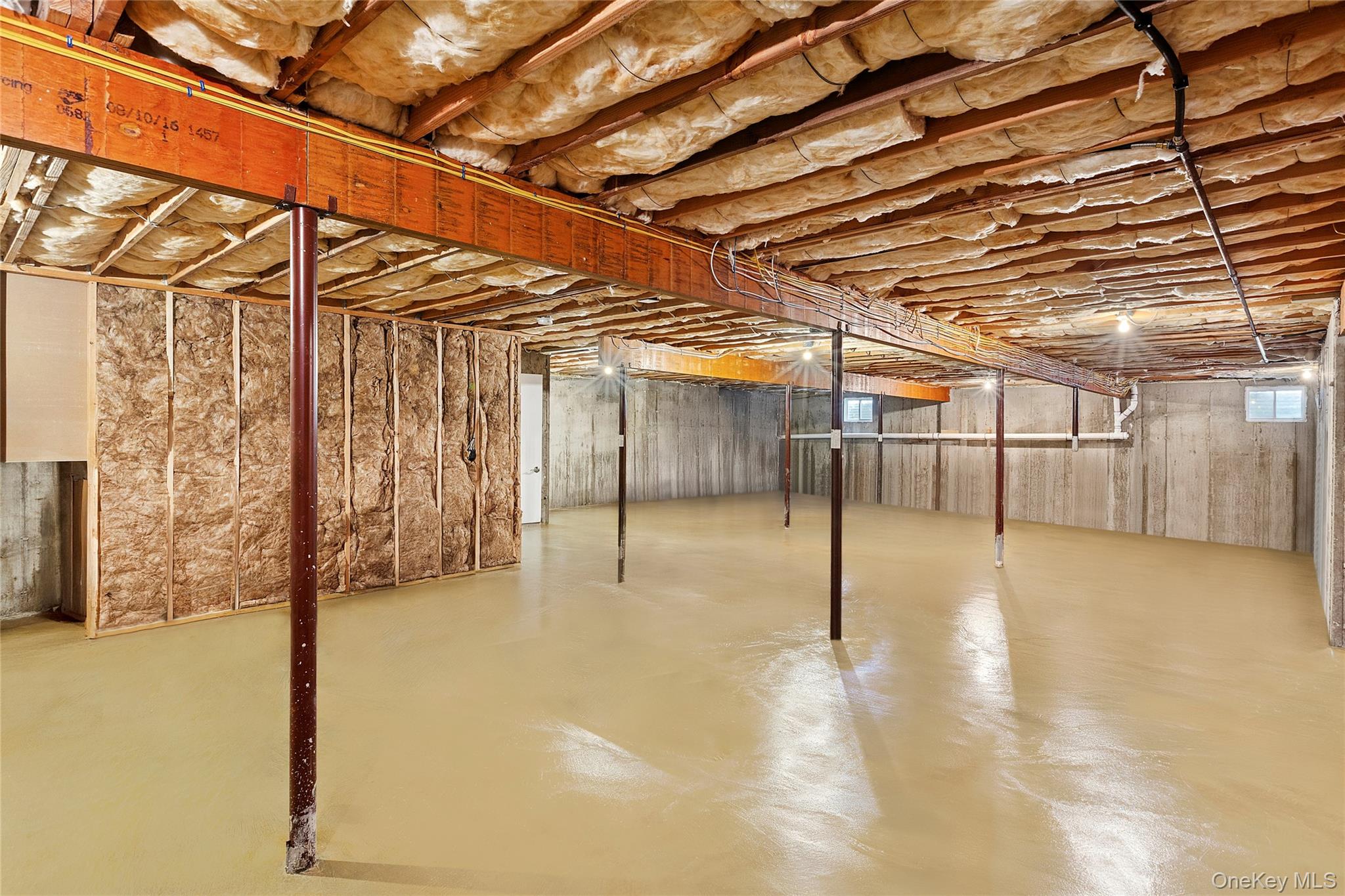 #14 photo, 9 Sipala Court, 롱 아일랜드 Manorville , NY 11949