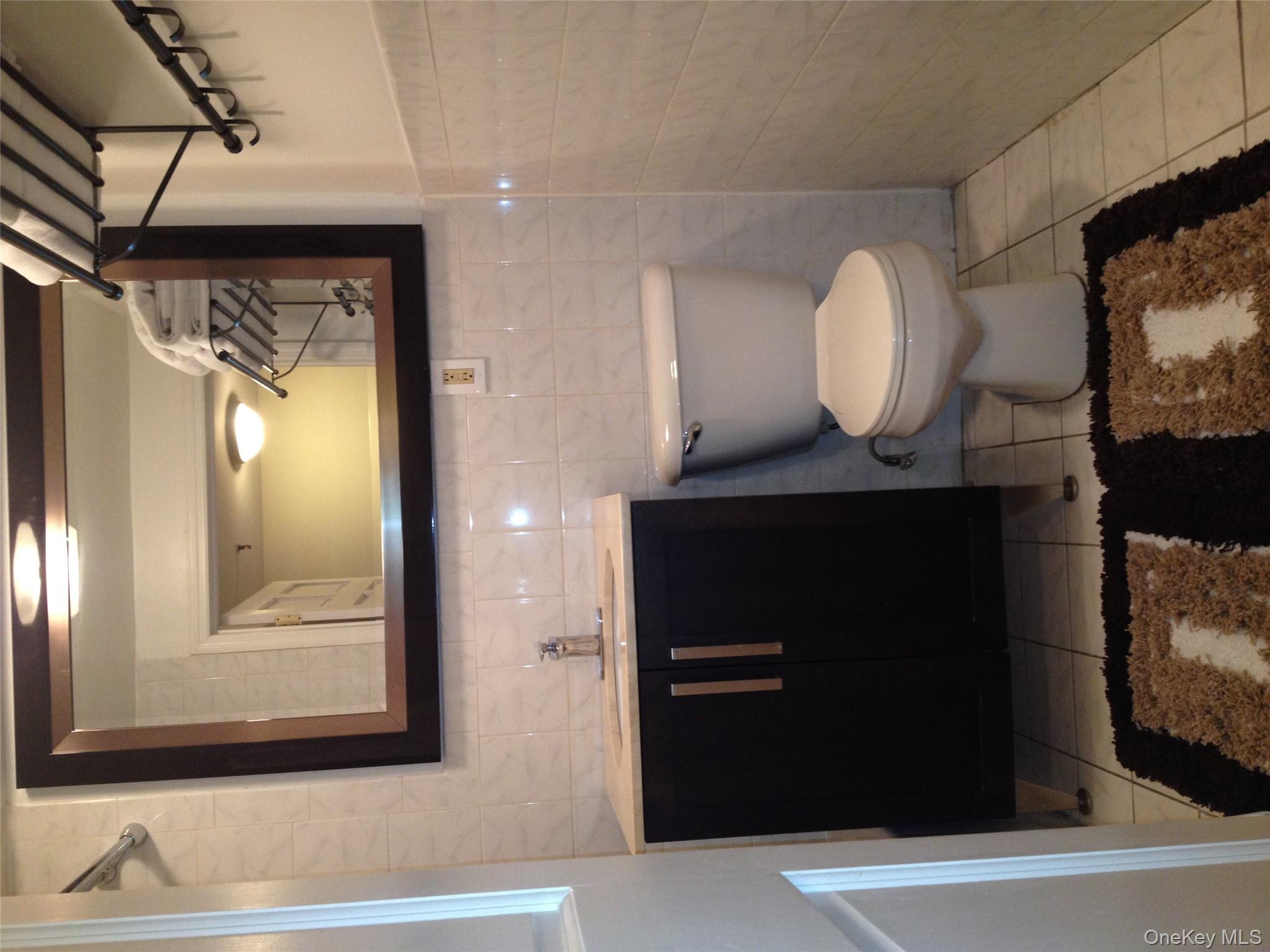 #5 photo, 373 Gates Avenue, Brooklyn , NY 11216