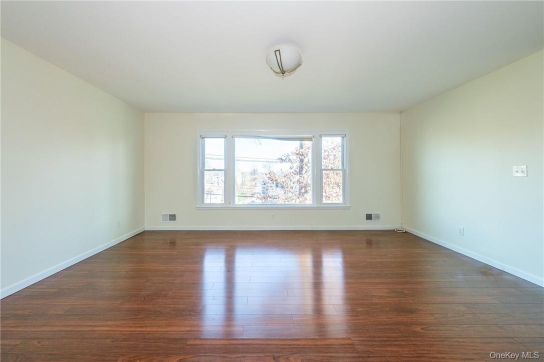 #7 photo, 1320 Mamaroneck Avenue, 纽约州 Mamaroneck , NY 10543