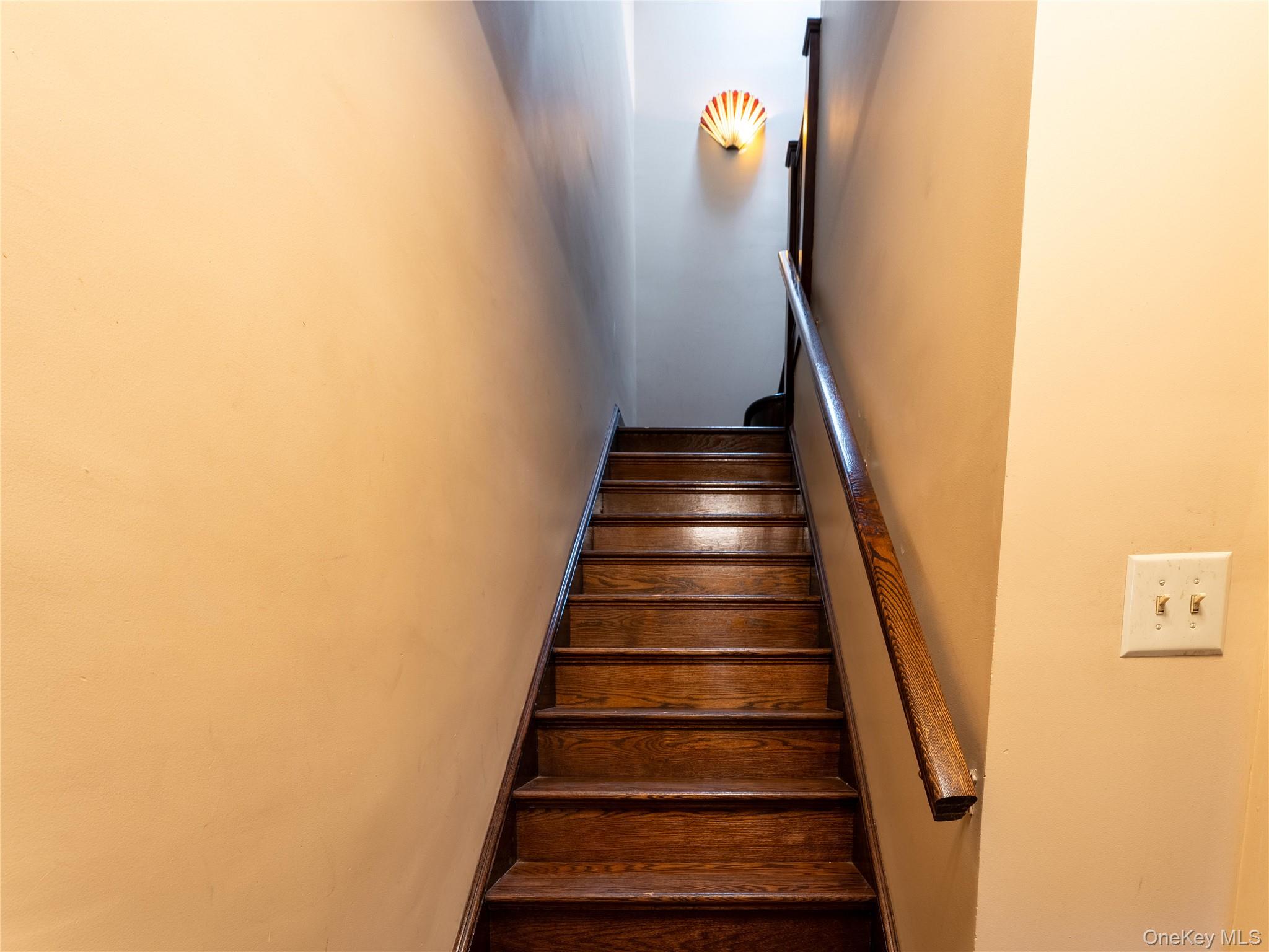 #13 photo, 1065 Carroll Street, Brooklyn , NY 11225