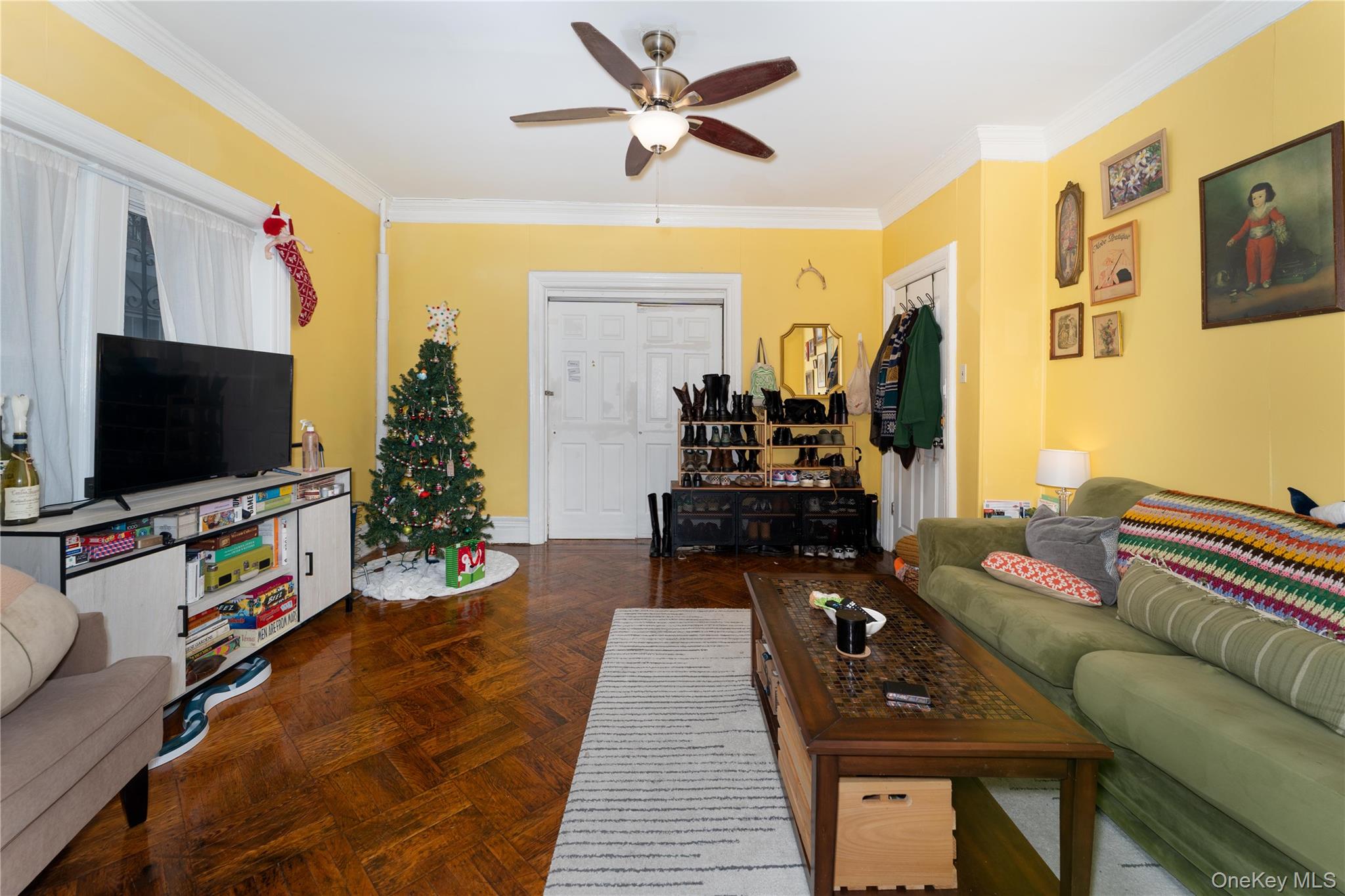 #4 photo, 1065 Carroll Street, Brooklyn , NY 11225