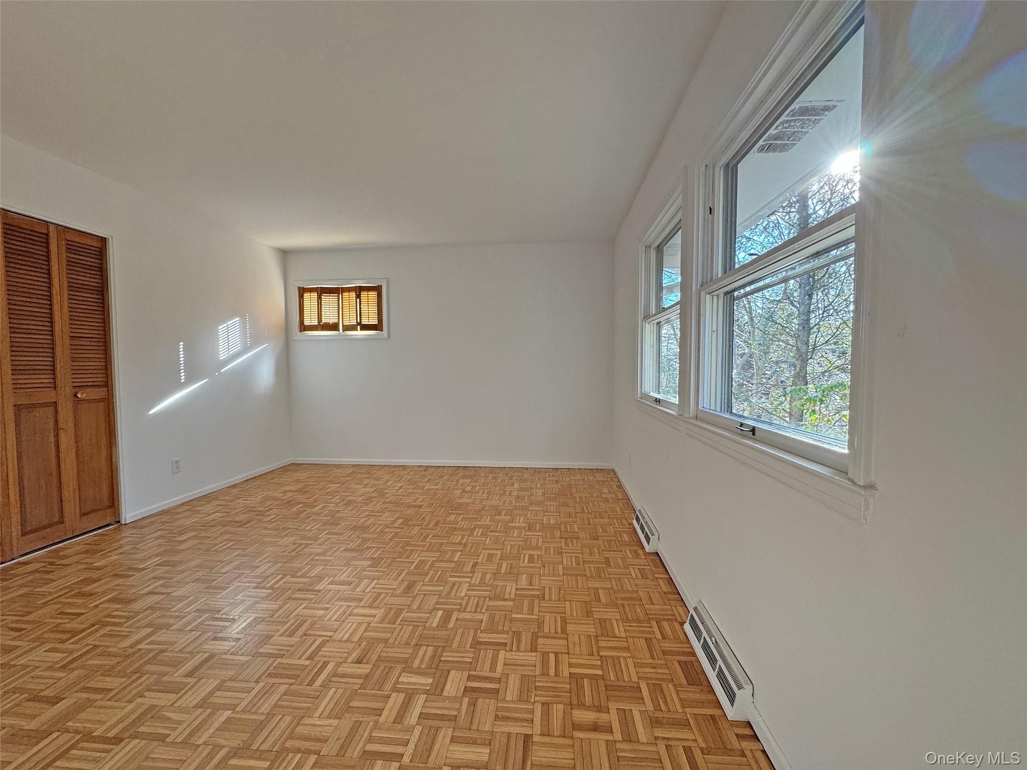 #14 photo, 461 Pinebrook Boulevard, New Rochelle , NY 10804