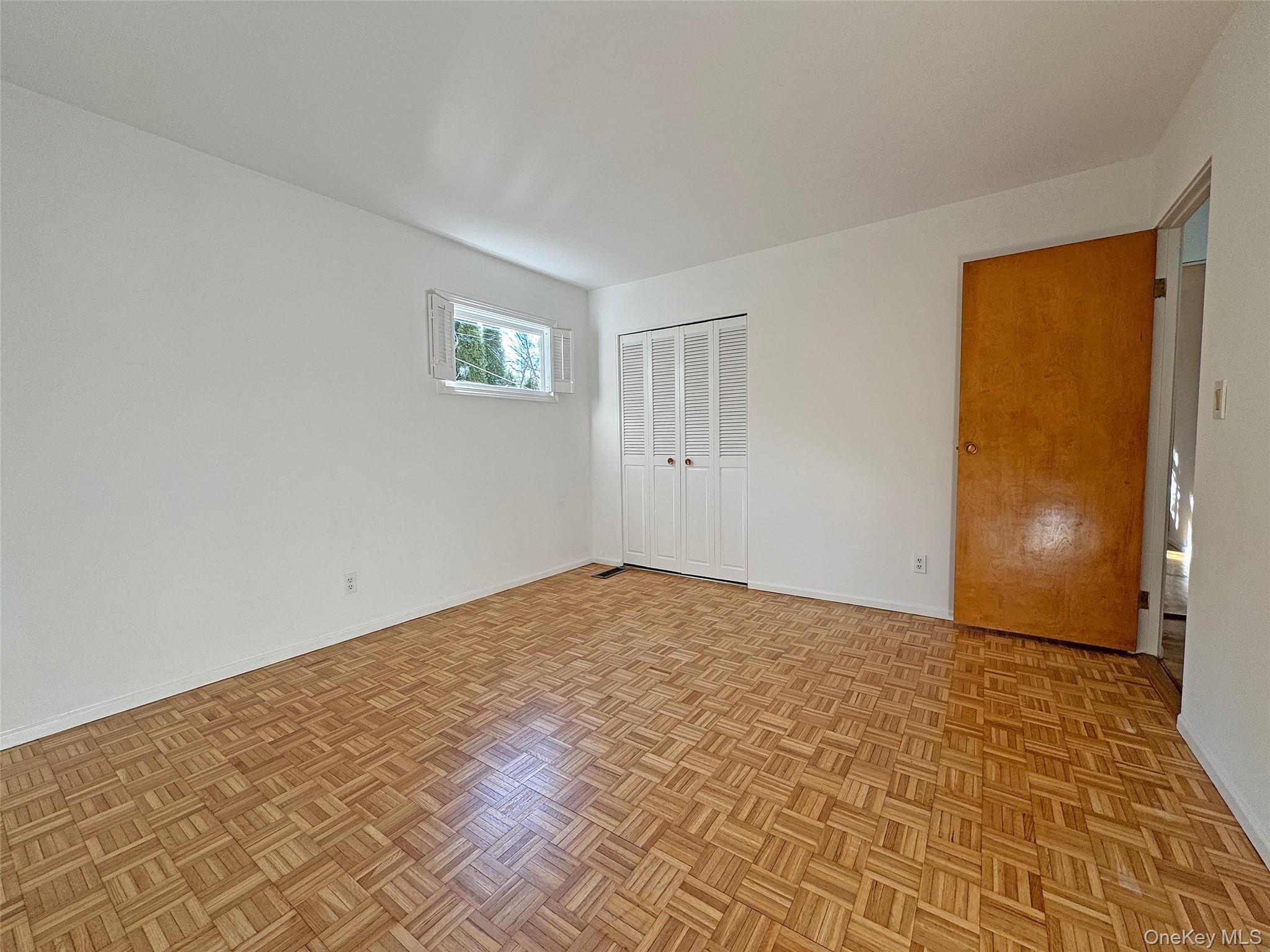 #17 photo, 461 Pinebrook Boulevard, New Rochelle , NY 10804