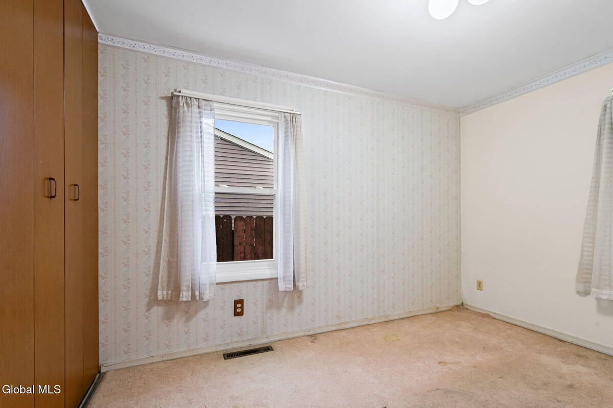 #20 photo, 10 Mildred Lane, Colonie , NY 12110