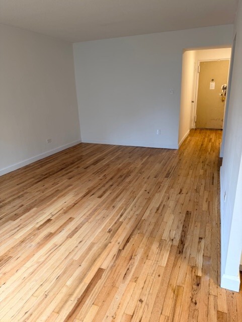 #5 photo, 3400 SNYDER Avenue, East Flatbush , NY 11203