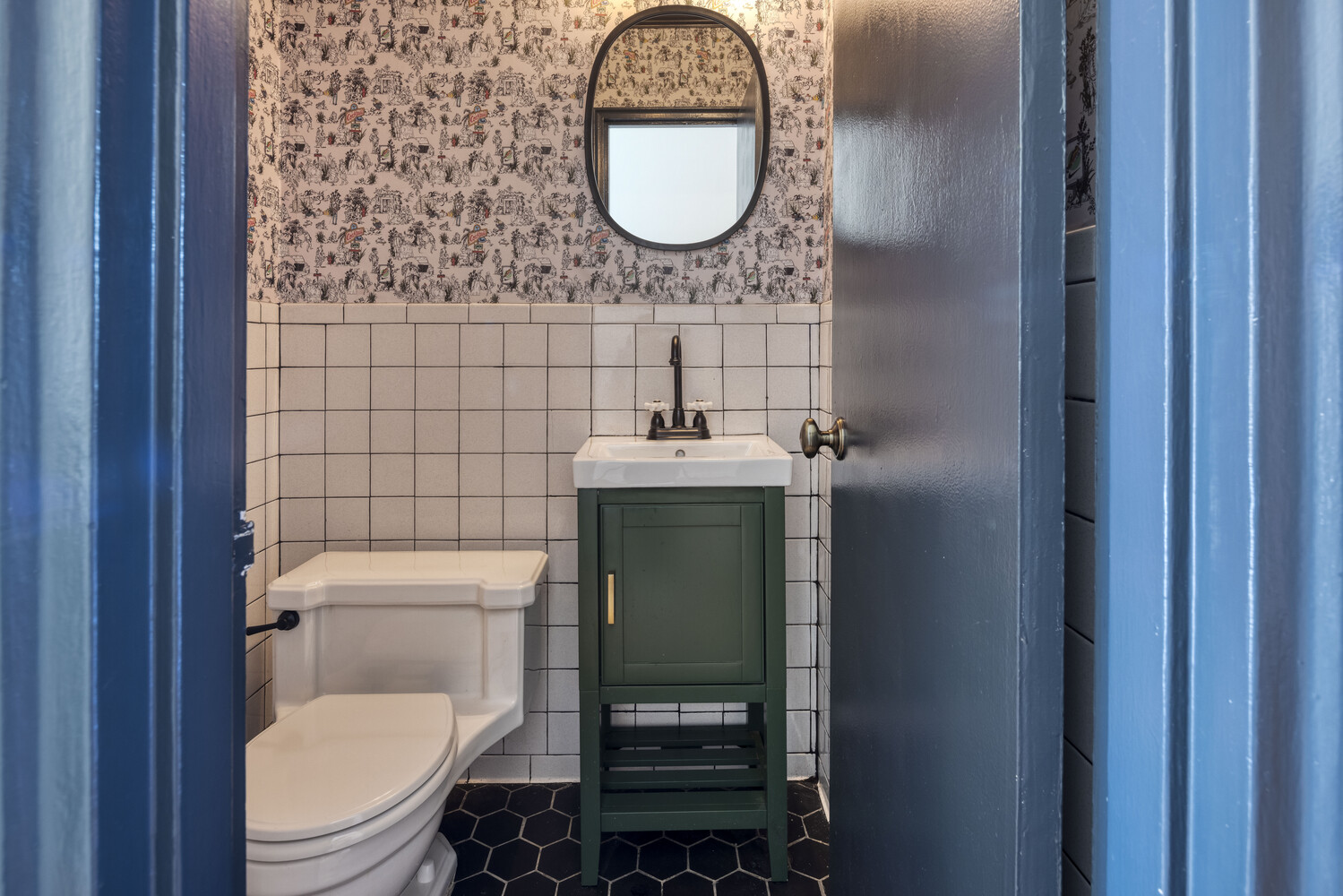 #19 photo, 217 E 31ST Street, Kips Bay , NY 10016