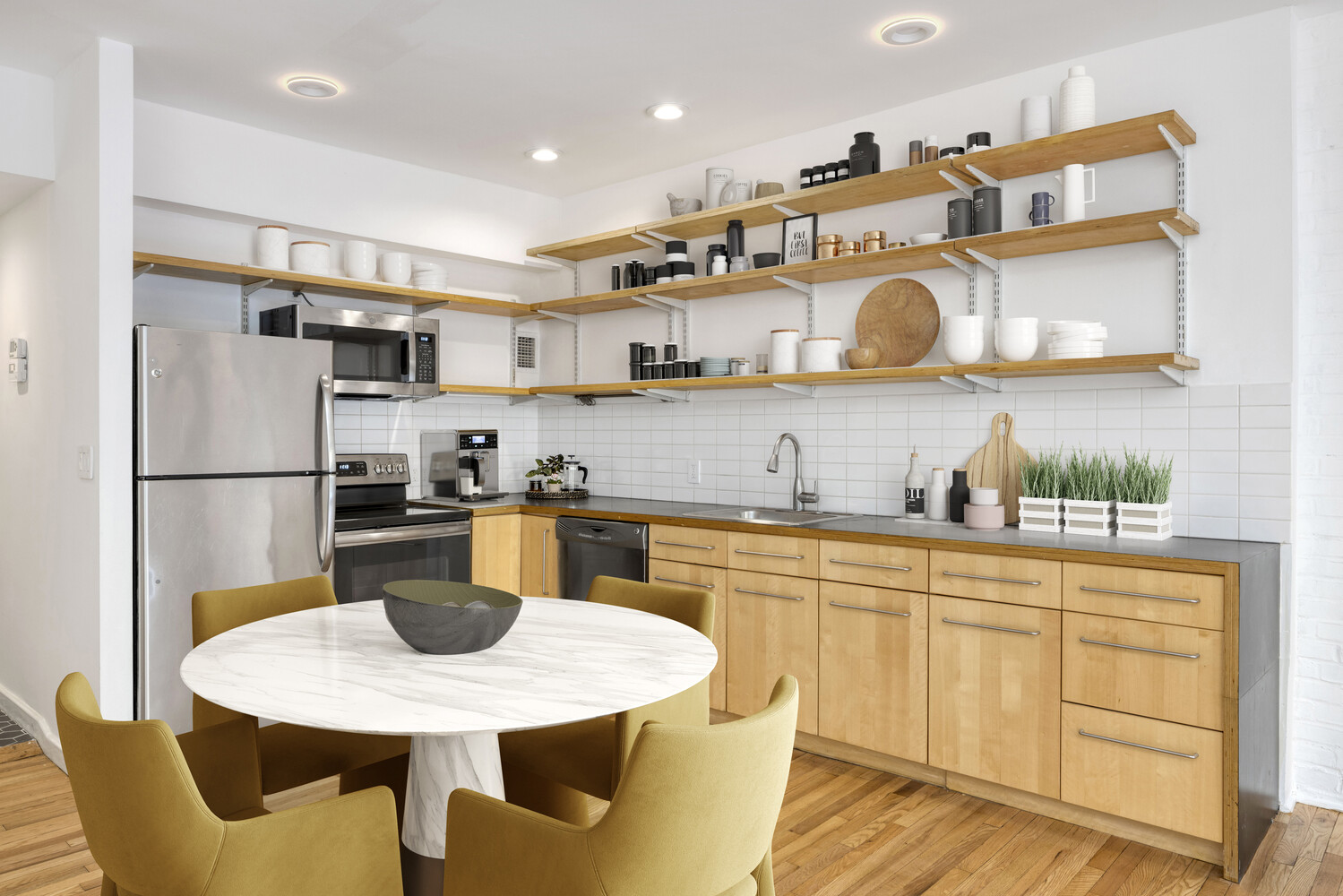 #9 photo, 217 E 31ST Street, Kips Bay , NY 10016